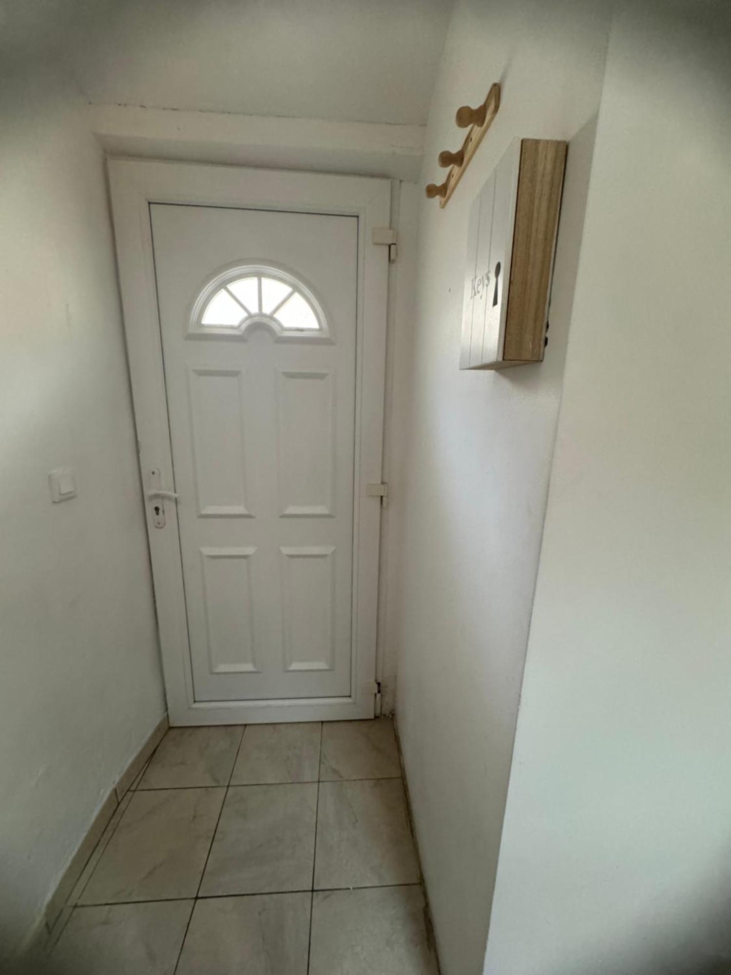 Studio Mezzanine Apartment Millau Luaran gambar
